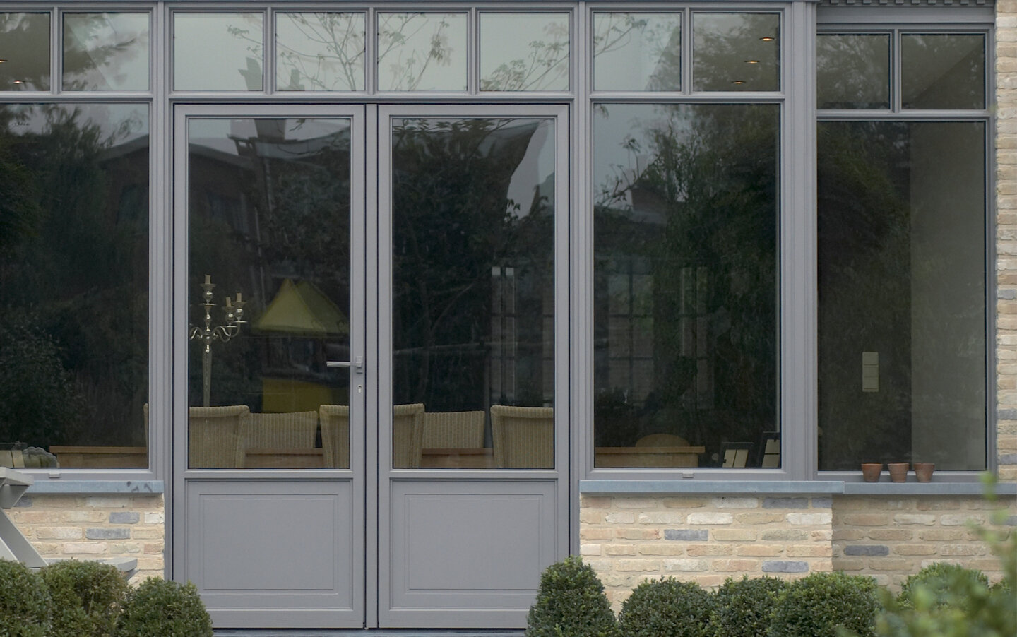 Алюминиевые двери Reynaers SlimLine 38 Classic